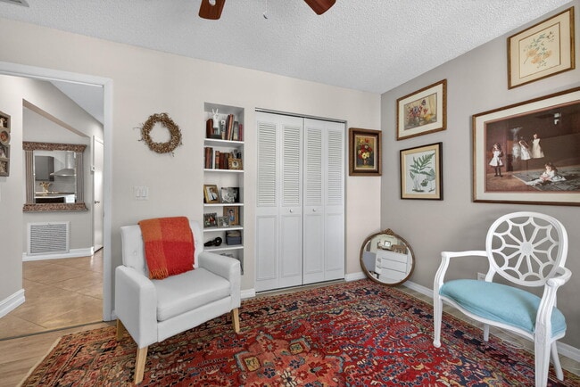 Building Photo - 1225 NW 21st St