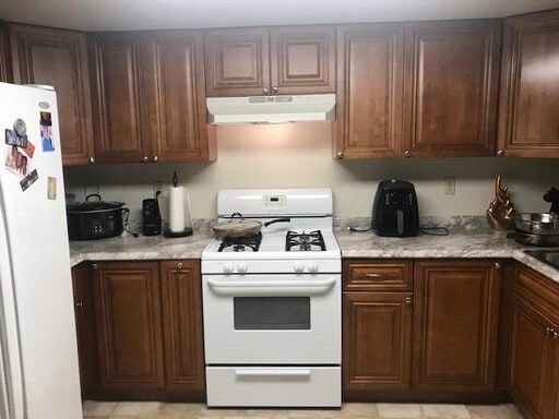 Primary Photo - Spacious 3-Bedroom Duplex in Spring Valley