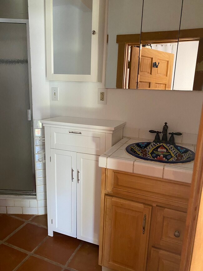 Bathroom with shower. - 6206 Temple Hill Dr