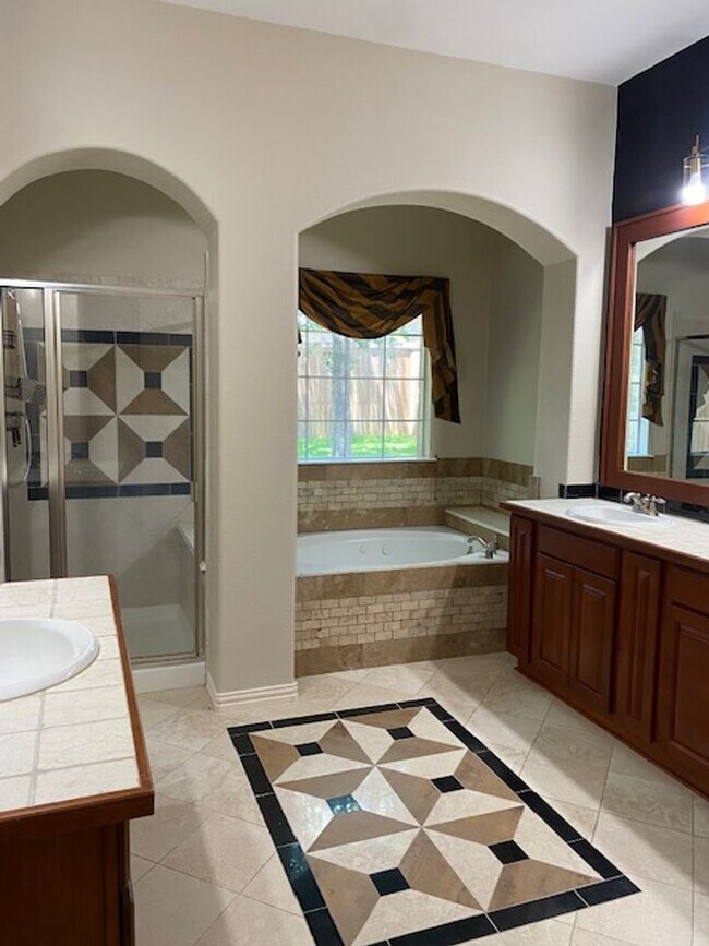 Building Photo - AMAZING HOME IN KELLER ISD!
