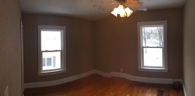 Building Photo - 1134 Bertch Ave