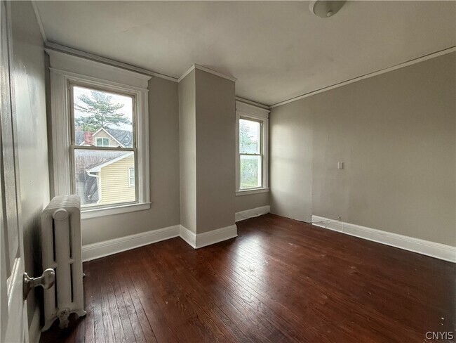 Building Photo - 2012 Whitesboro St