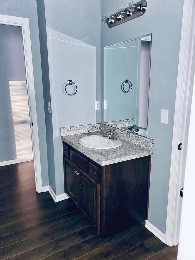 Building Photo - 891 W Gay St