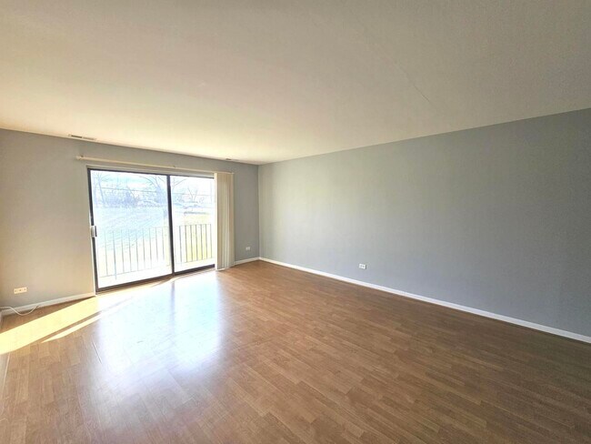 Building Photo - 1018 Castilian Ct