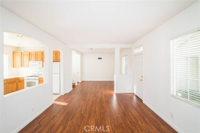 Building Photo - 124 Cherrybrook Ln