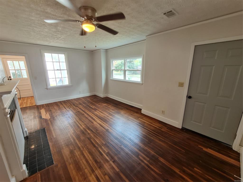 Building Photo - 2113 Brewton St