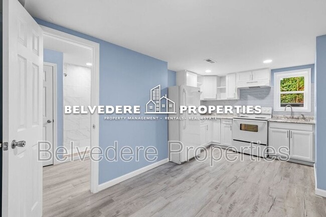 Building Photo - 437 W 24th St