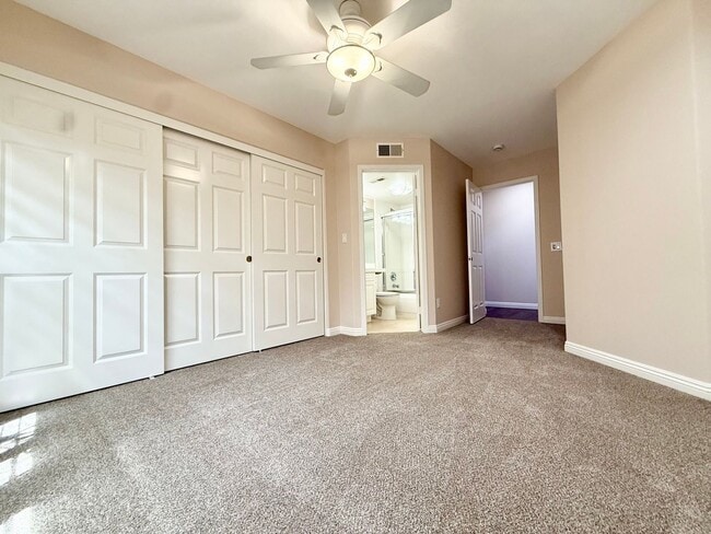 Building Photo - Gated 4 Bedroom 3 1/2 Bath Two Story Home