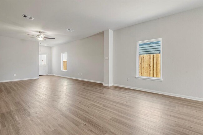 Building Photo - 8120 Sunberry Shadow Dr