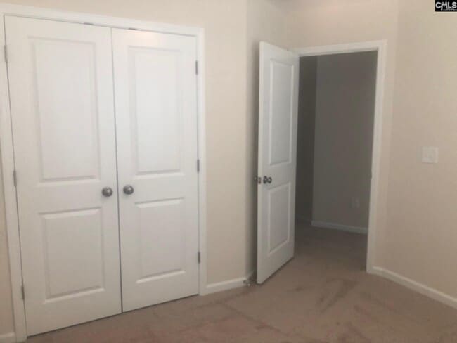 Building Photo - 1057 Roscoe Rd