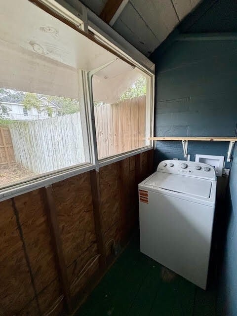 Building Photo - 210 E Phillips St