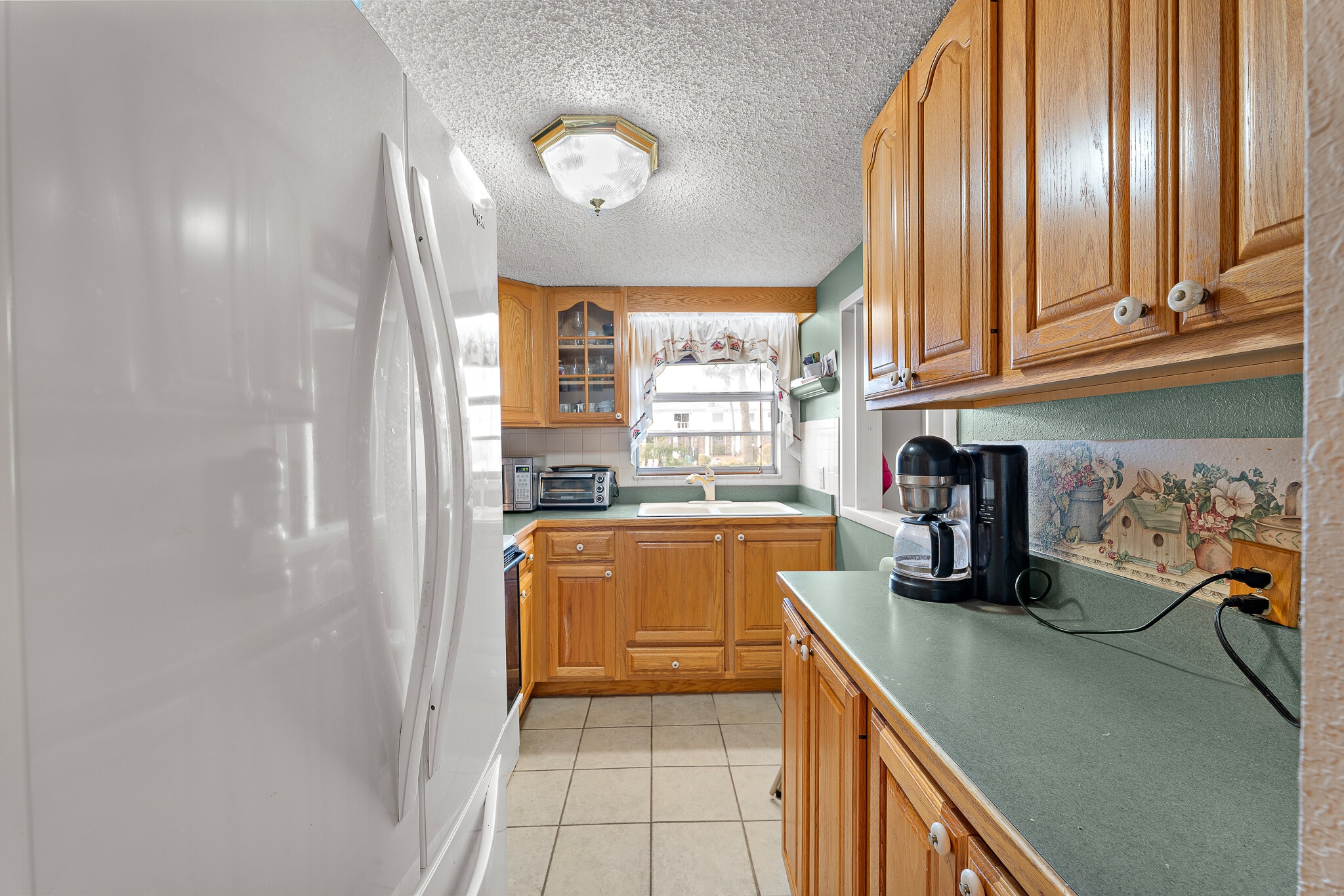 Building Photo - 4746 Azalea Dr