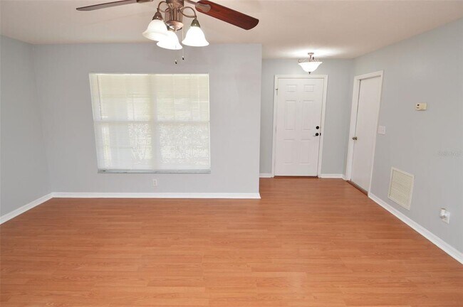 Building Photo - 11116 Lake Tahoe Dr