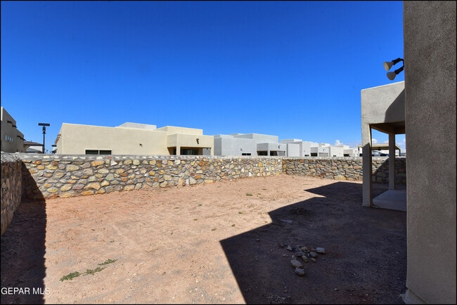 Building Photo - 51073 Sand Verbena Ave