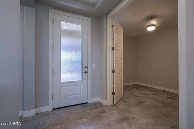 Building Photo - 5139 N 187th Ln