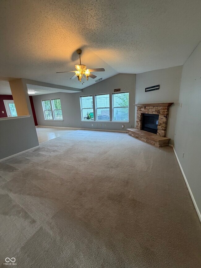 Building Photo - 14277 Orange Blossom Trail