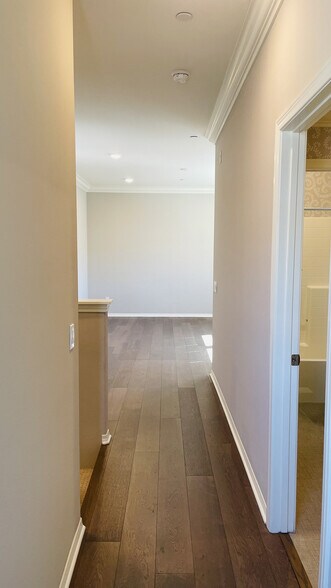 Building Photo - 24359 Verdugo Cir