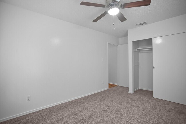 Building Photo - 1307 61st St