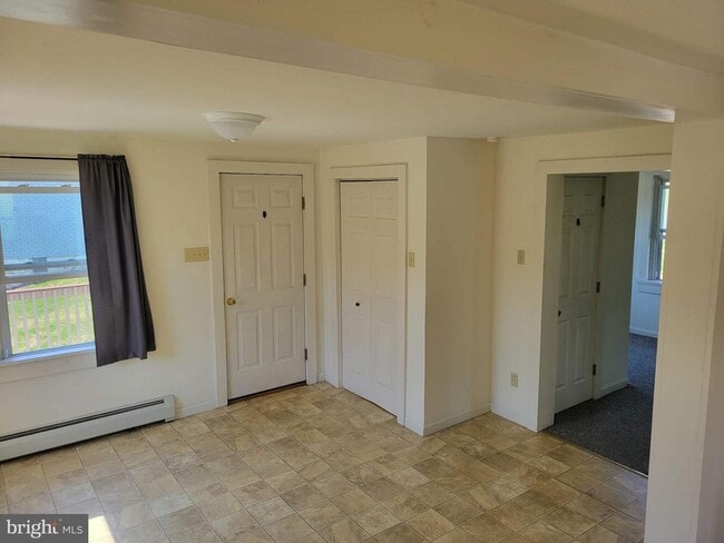 Building Photo - 970 Brownsville Rd