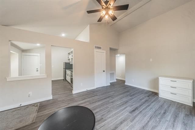 Building Photo - 2425 Cripple Creek Dr