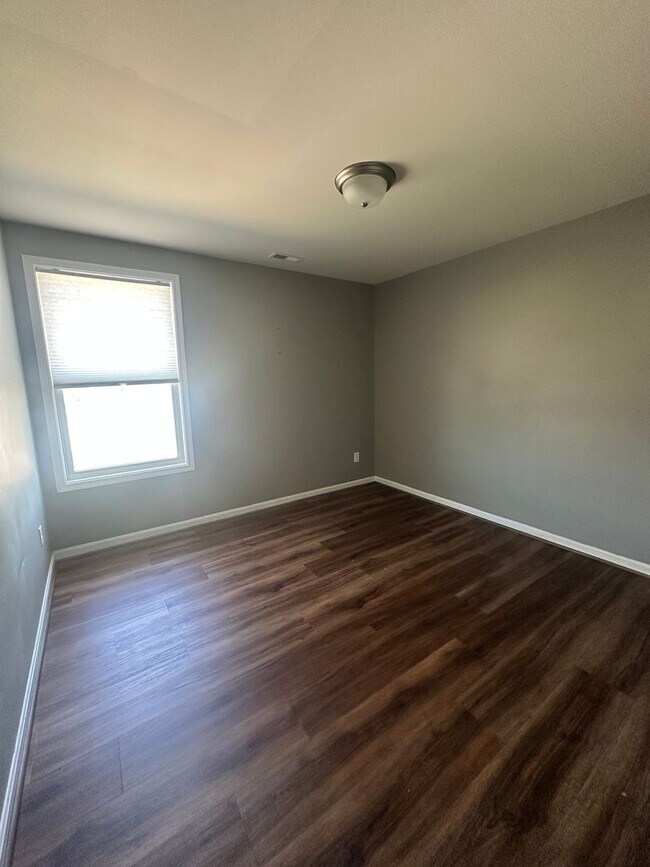 Building Photo - 11812 Beacon Ct