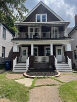 Building Photo - 1739 Amherst St