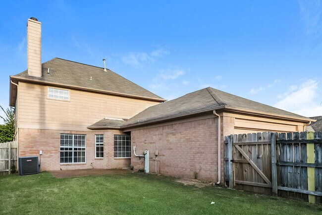 Building Photo - 763 Silver Sands Dr