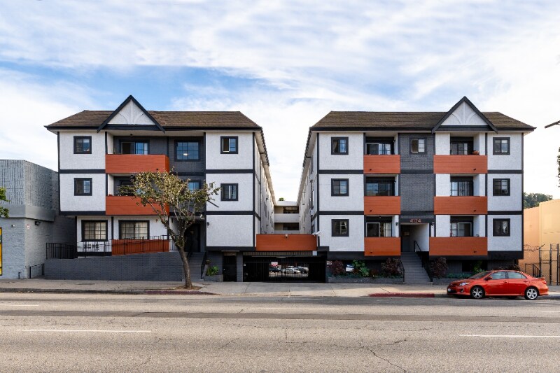 Building Photo - 4124 N Eagle Rock Blvd