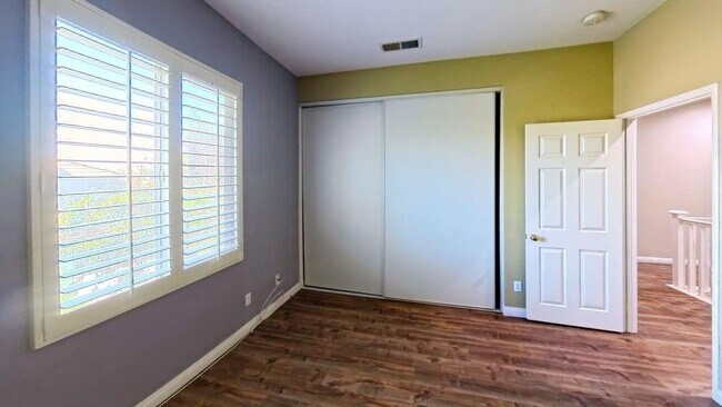 Building Photo - Welcome to your next dream home in Corona!