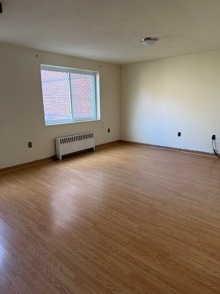 Building Photo - 1012 S Pugh St