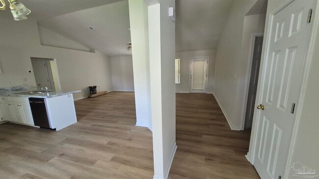 Building Photo - 7361 Chimney Pines Dr