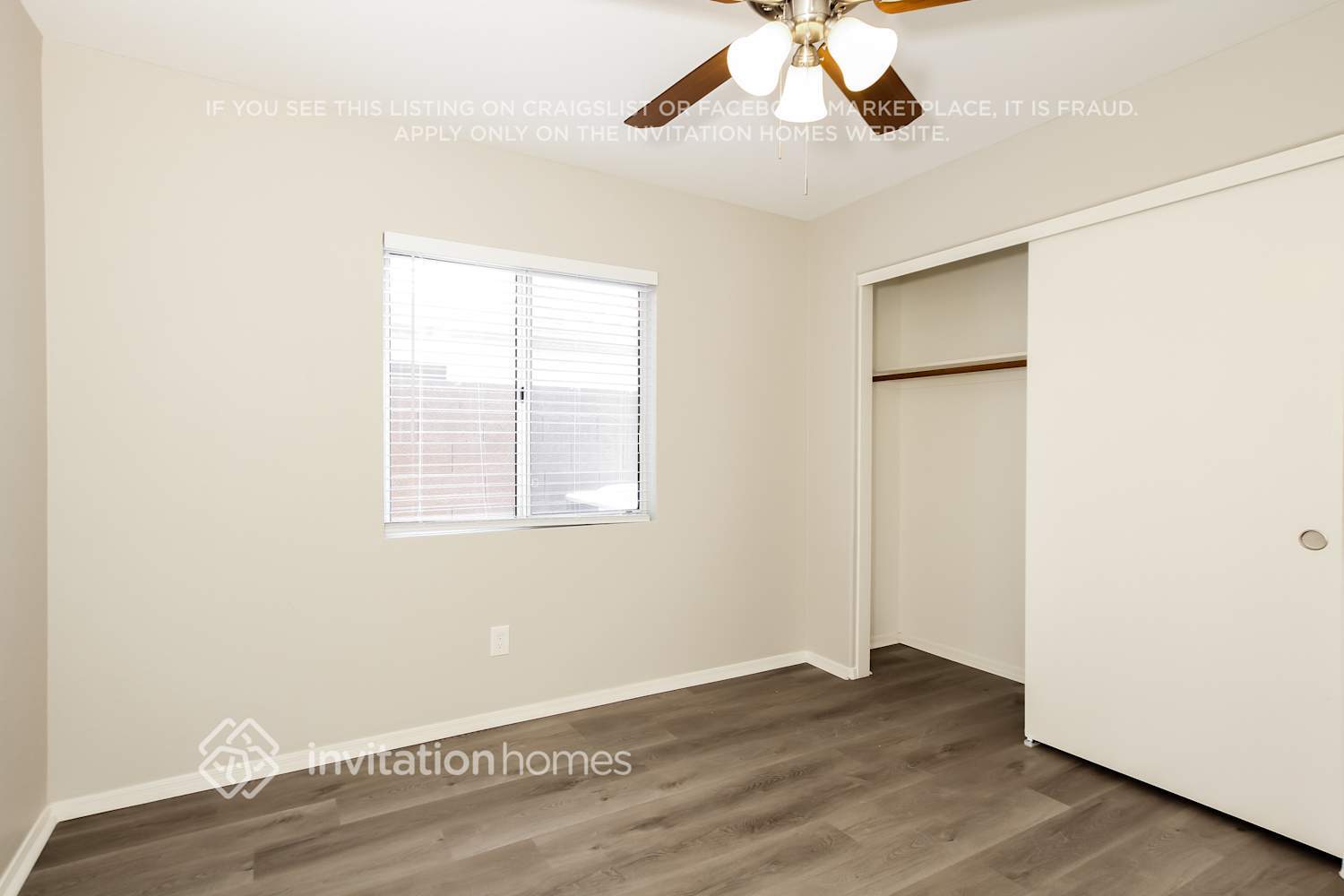 Building Photo - 2830 E Villa Theresa Dr