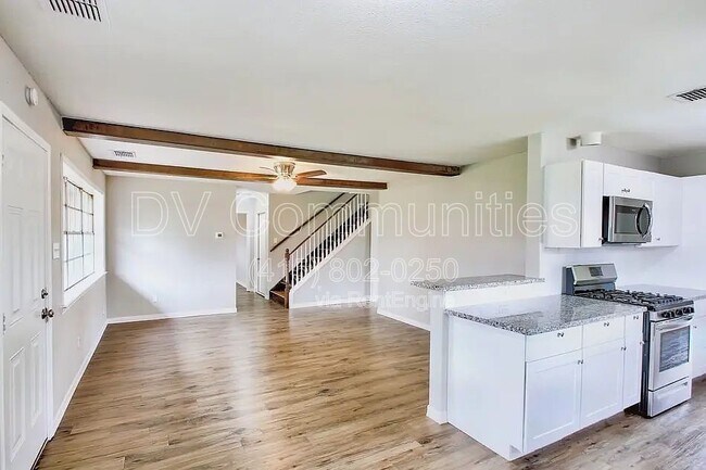 Building Photo - 10946 Gulf Valley St