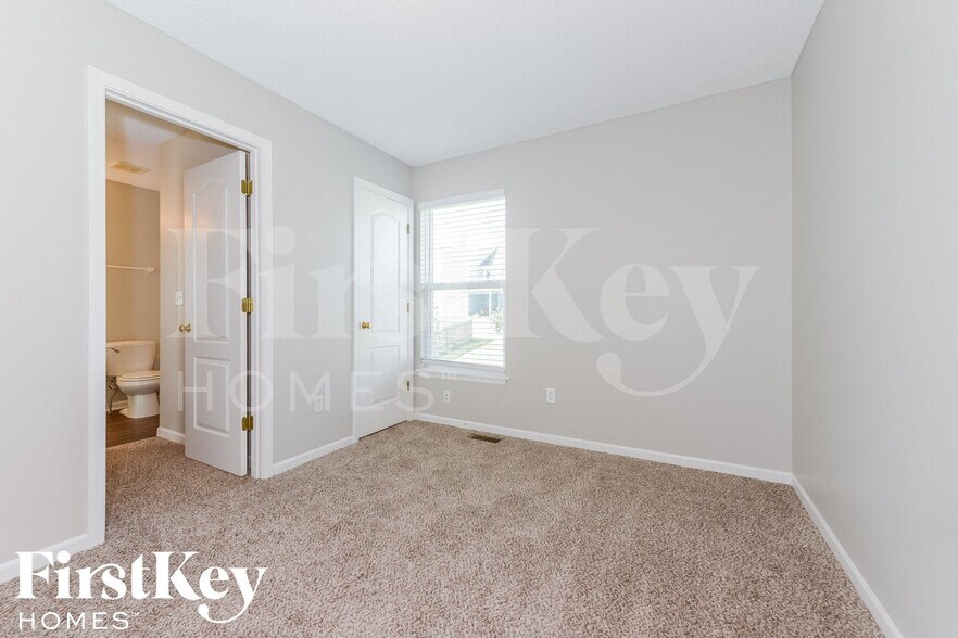 Building Photo - 522 Johnston Pkwy