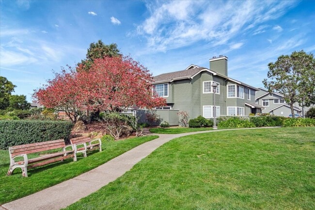 Building Photo - 1308 Danberry Ln