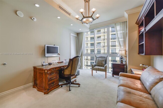 Building Photo - 16051 Collins Ave