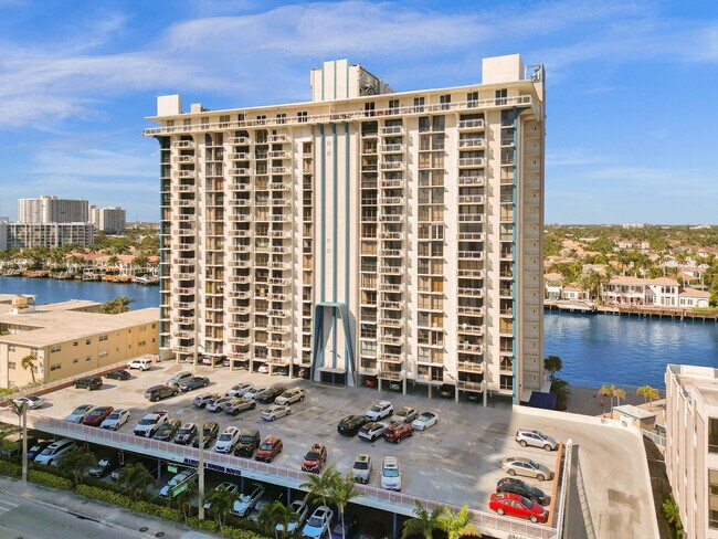 Building Photo - 1600 S Ocean Dr