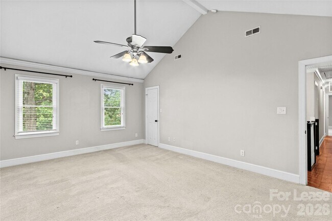 Building Photo - 9033 Pennyhill Dr