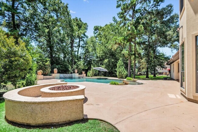Building Photo - 4806 Pine Wood Meadows Ln