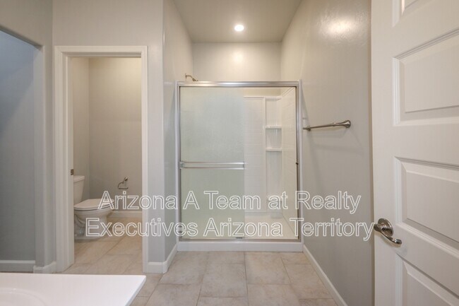 Building Photo - 9404 W Gambel Oak Ln
