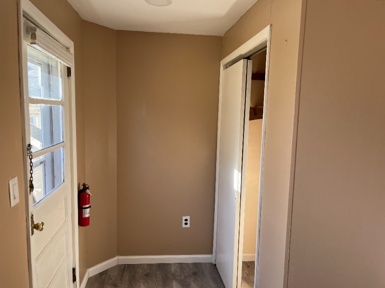 Building Photo - 38 Pitman Ave