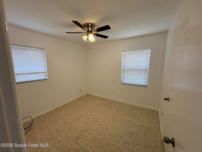 Building Photo - 507 Seacrest Ave