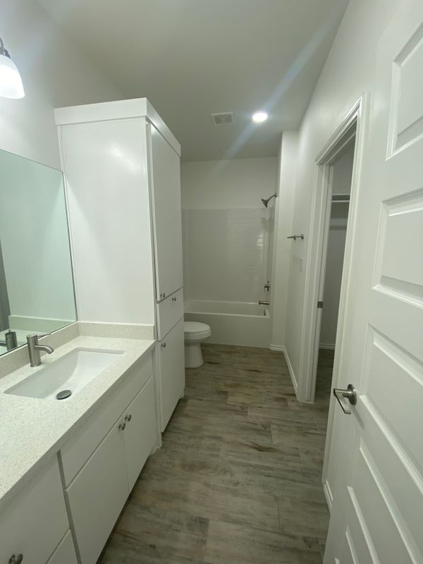 Building Photo - 2914 Maria Dr