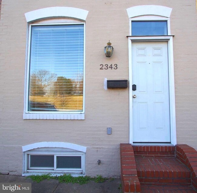 Building Photo - 2343 Eastern Ave