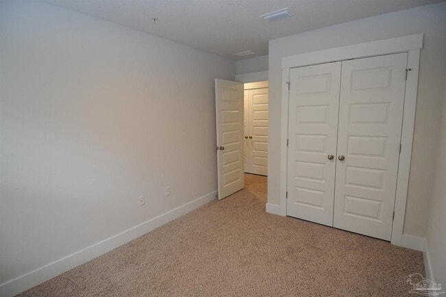 Building Photo - 1535 Iroquois Ct