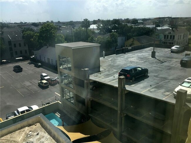 Building Photo - 1205 St Charles Ave