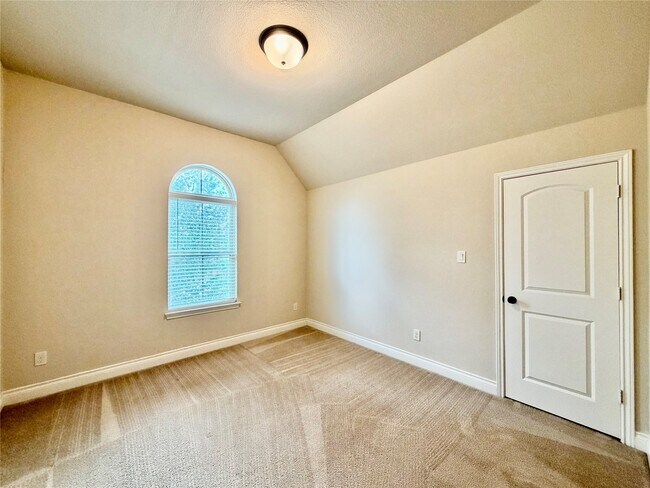 Building Photo - 11006 Glenrothers Dr