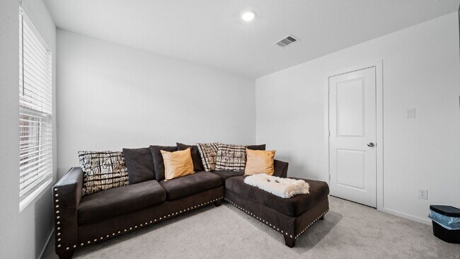 Building Photo - Built in 2025, well cared for, and lightly lived in 4-bedroom, 2.5-bath home located just minutes...