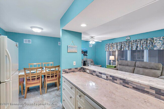 Building Photo - 1709 NJ-35