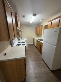 Building Photo - 305 Graystone Cir